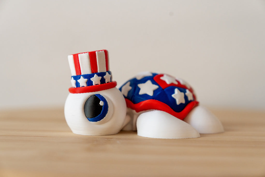 Patriotic Turtle 3D Printed Fidget Toy | Uncle Sam 4th of July Flexi Sea Turtle | Americana Desk Toy | Red White Blue Gift