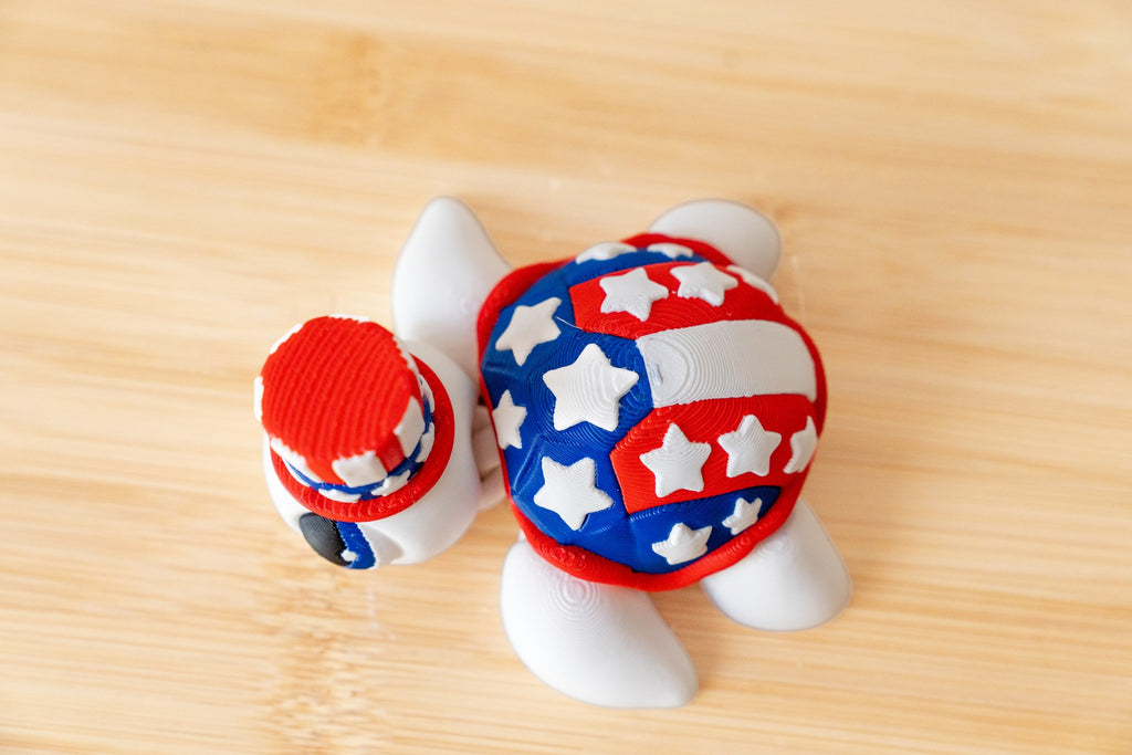 Patriotic Turtle 3D Printed Fidget Toy | Uncle Sam 4th of July Flexi Sea Turtle | Americana Desk Toy | Red White Blue Gift