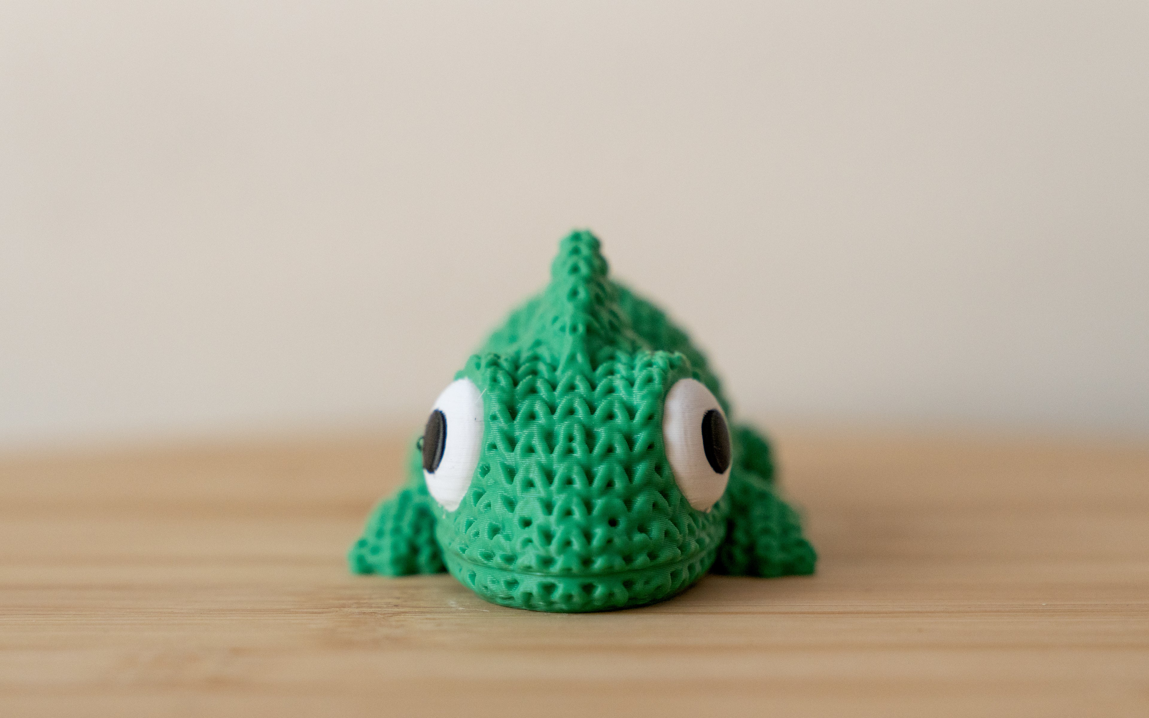 Articulated Chameleon 3D Printed Fidget Toy | Flexi Chameleon Lizard | Reptile Lover Gift | Sensory Desk Toy