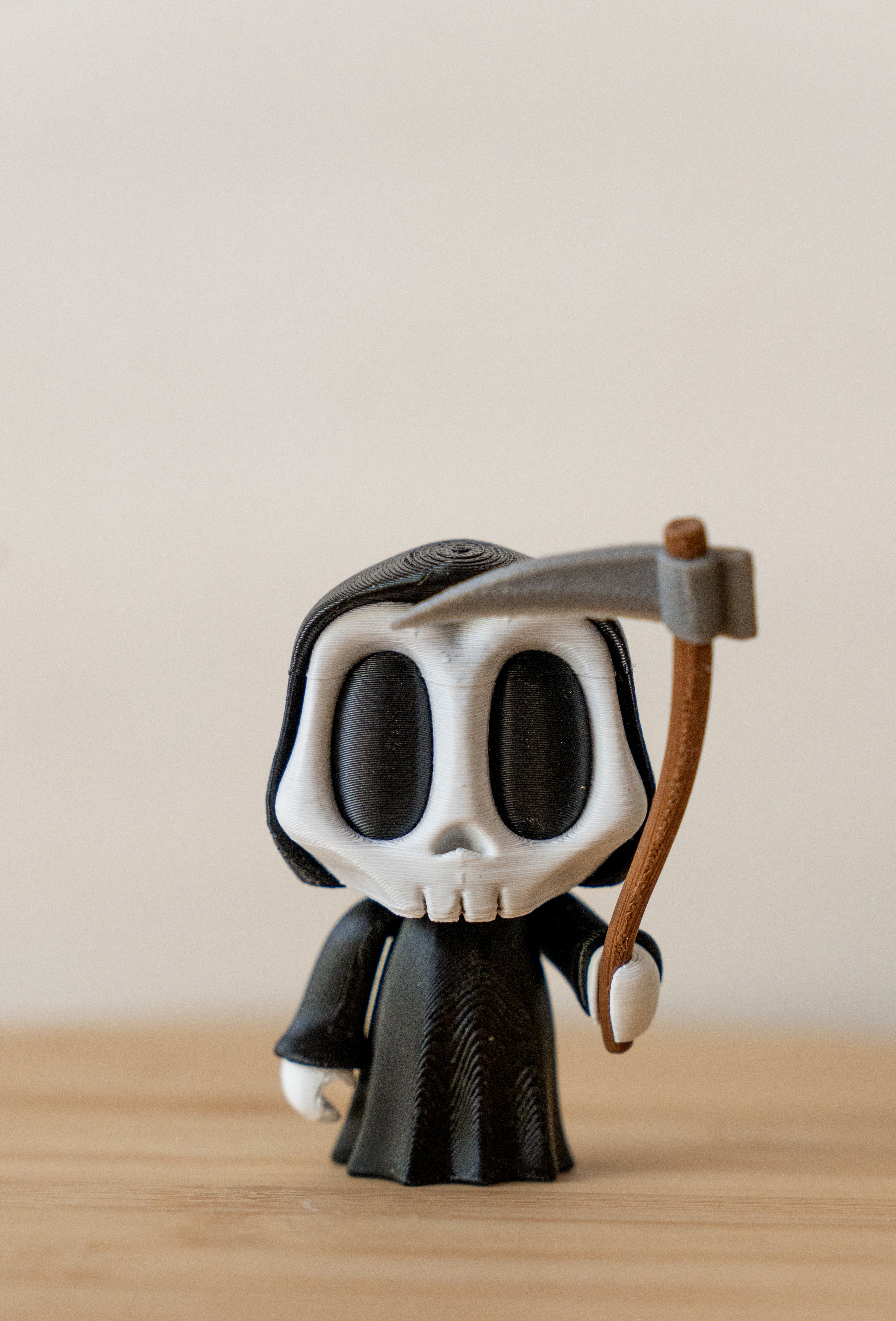 Grim Reaper 3D Printed Figure | Reaper with Scythe Desk Decor | Spooky Gothic Collectible | Halloween Gift