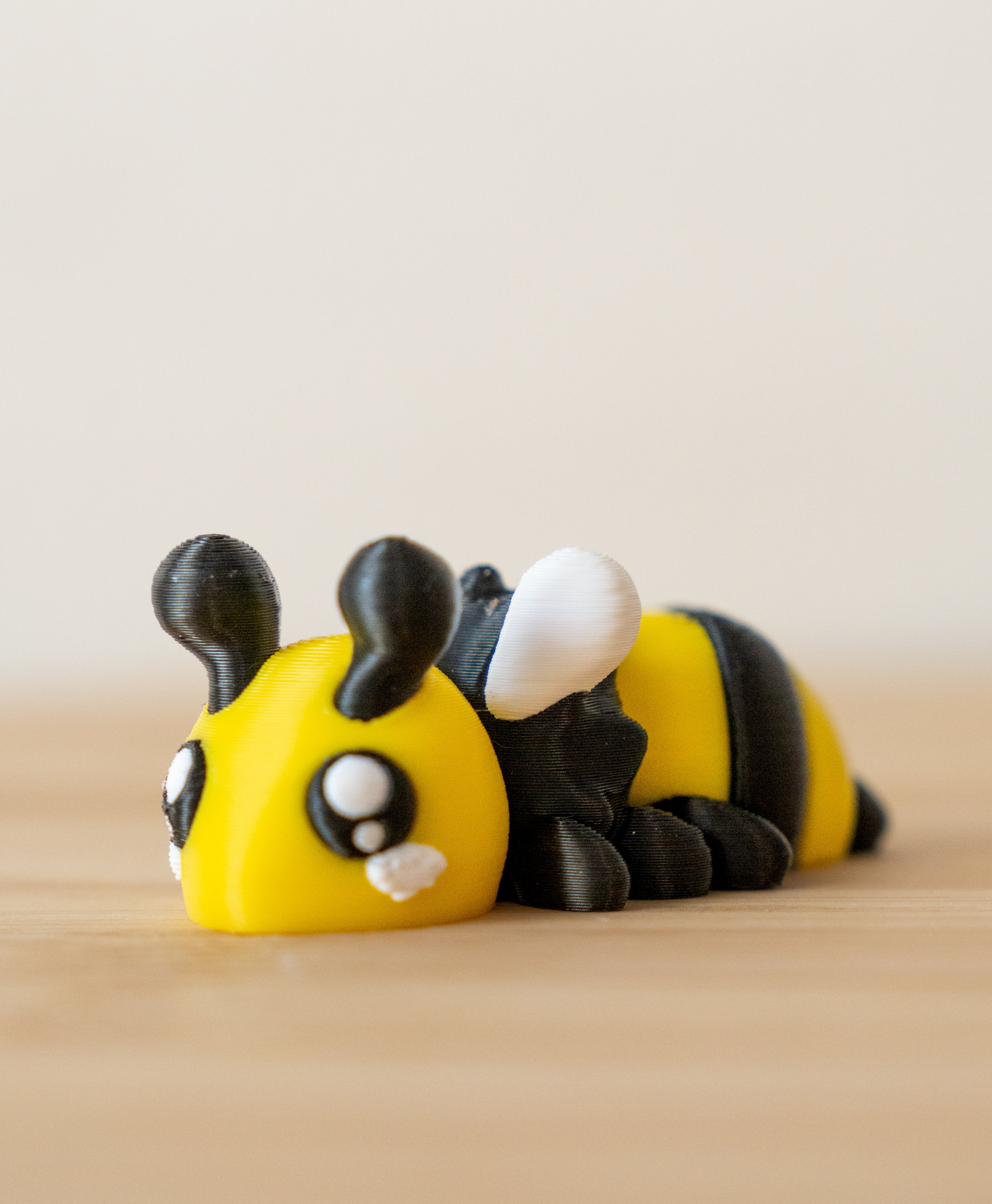 Bumblebee 3D Printed Fidget Toy | Flexi Bee | Cute Sensory Desk Toy | Bug Garden Lover Gift | Stress Relief